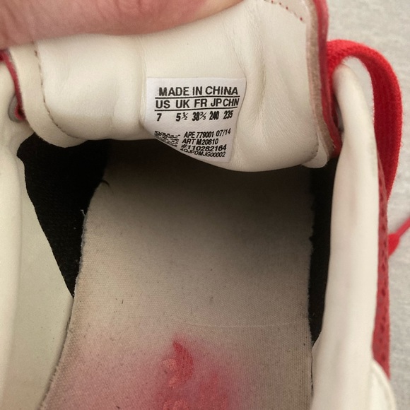 Adidas Stan Smiths in red ♥️♥️♥️♥️ - Picture 10 of 12